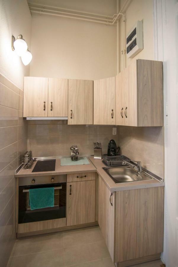 Suzy Apartman Eger Exterior photo